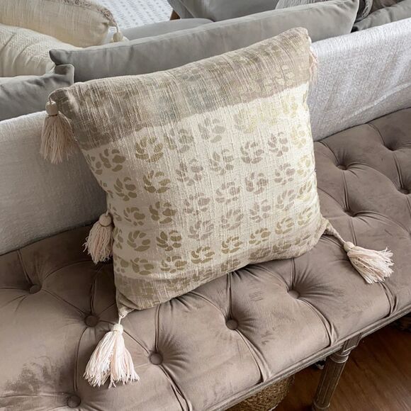 Anthropologie Tasseled Constance Pillow Case - Picture 3 of 12